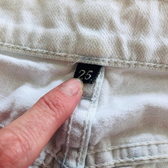 Carmar White Distressed Jeans - Picture 13 of 15